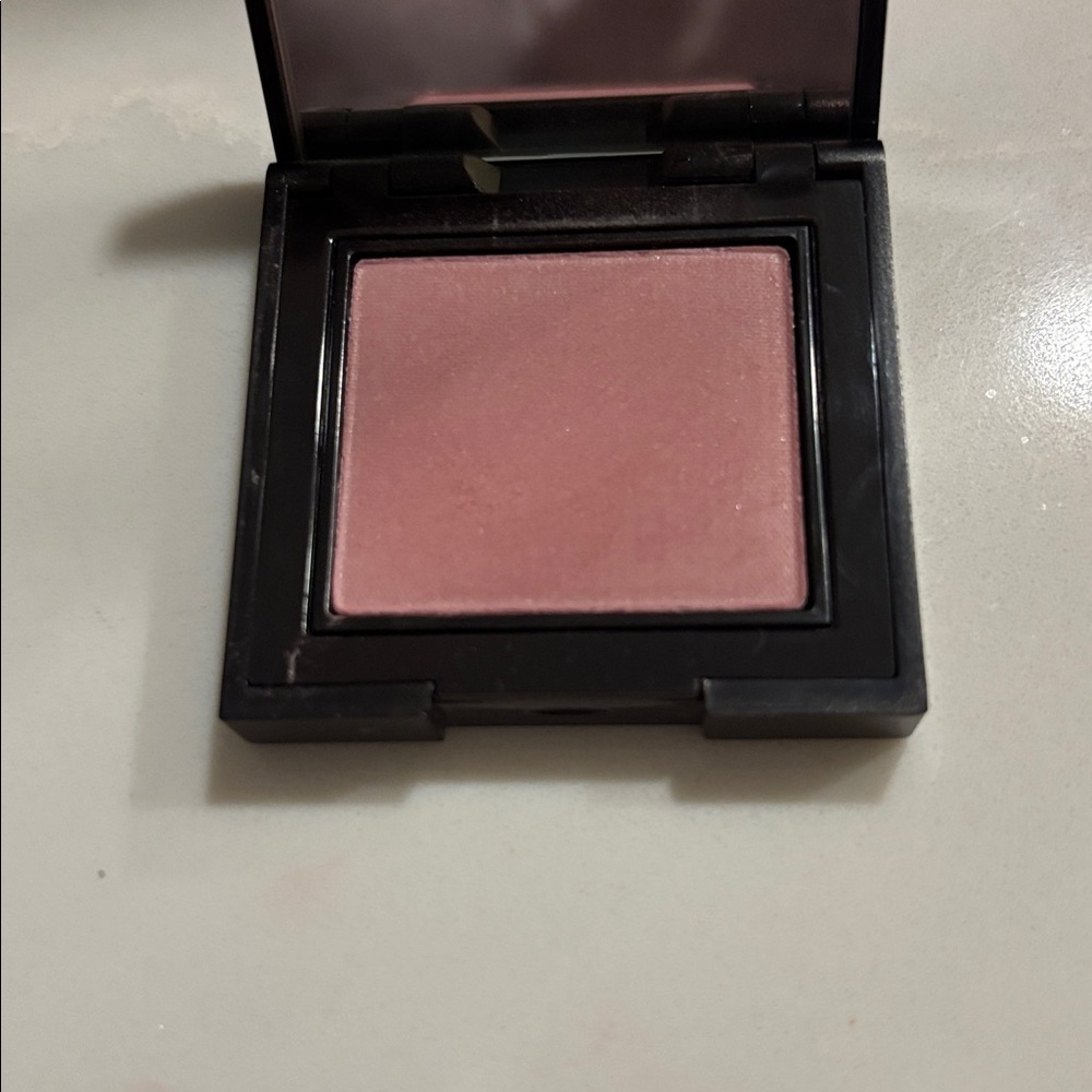 Laura Mercier Blush in Soft Iris - Picture 3 of 5